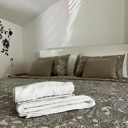 Tarino Apartment *